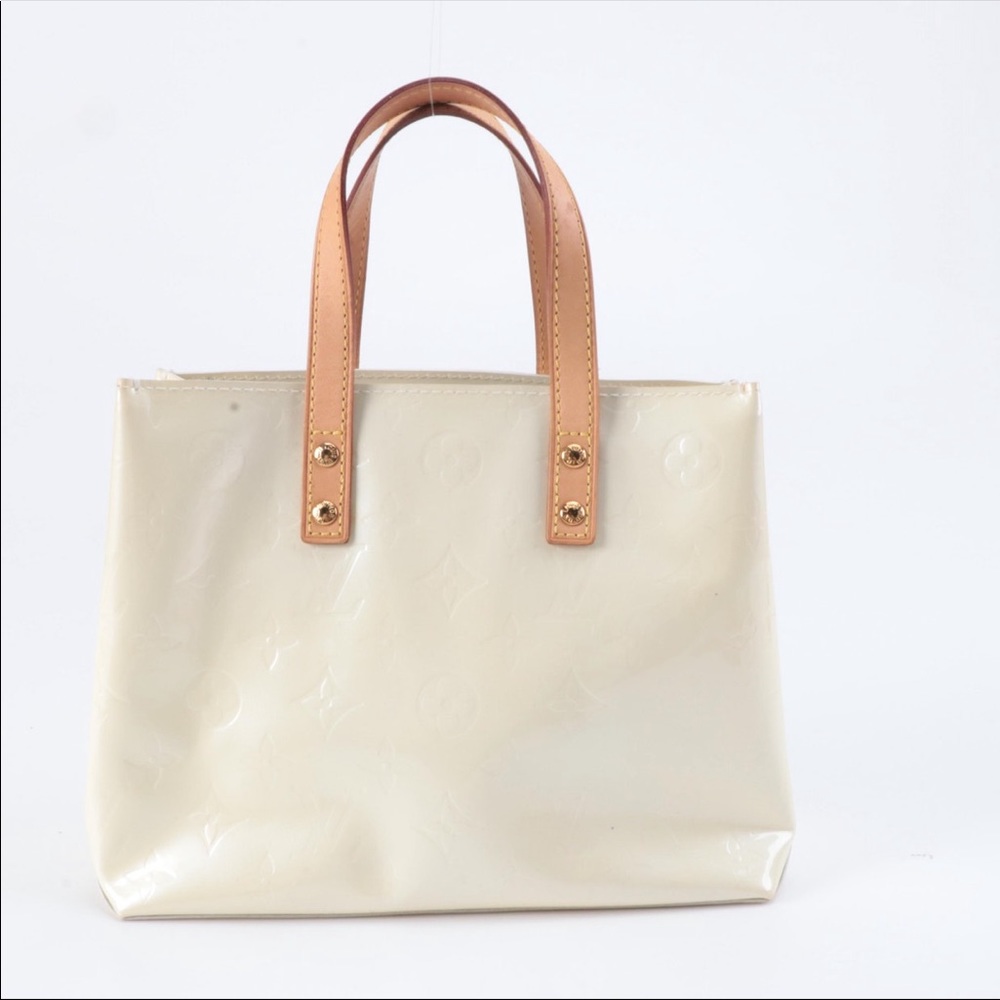 Louis Vuitton Reade PM Cream.